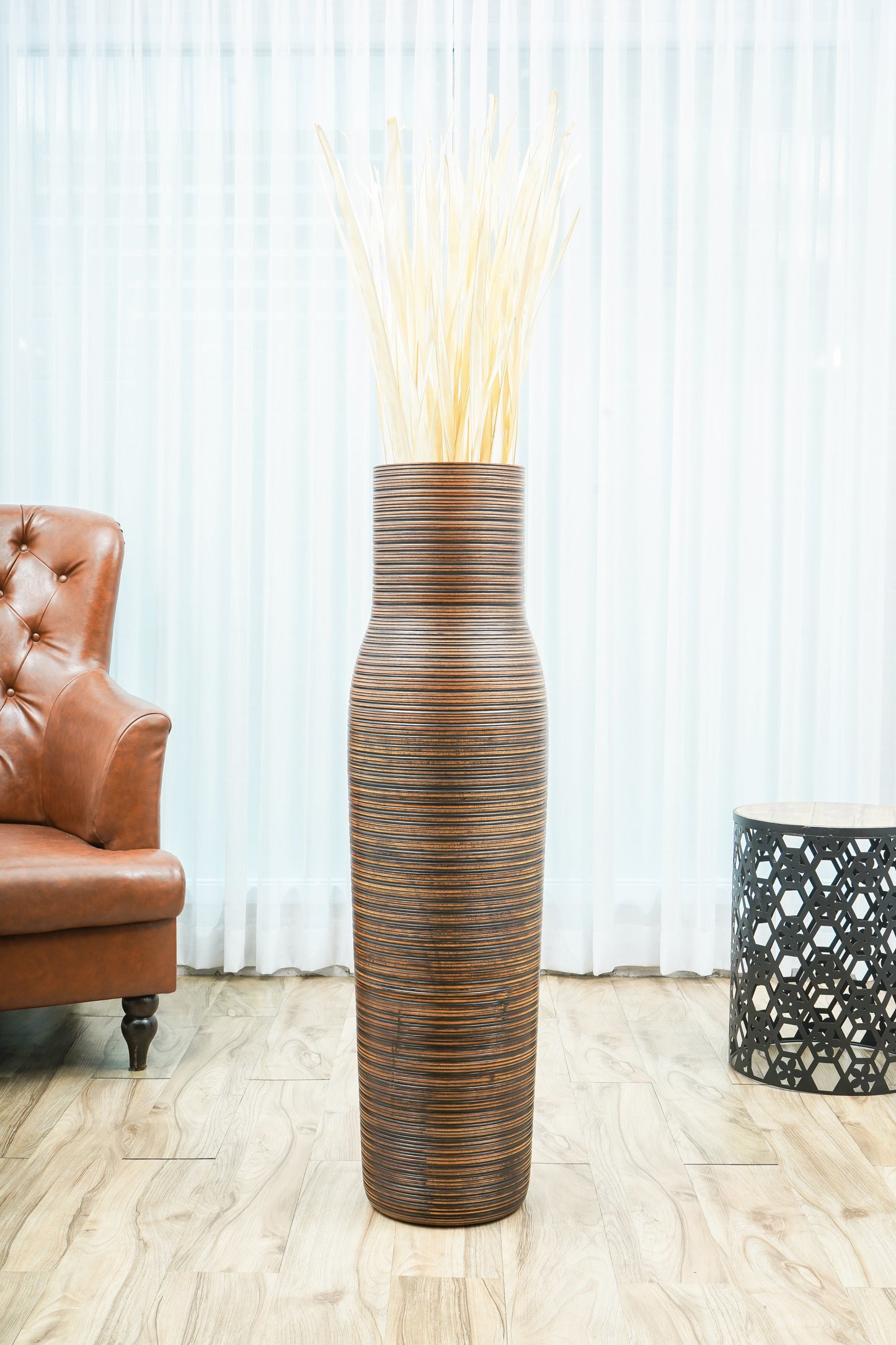 Large Mango Wood Floor Vase – Handcrafted Decorative Highlight from Thailand, brown, 105 cm