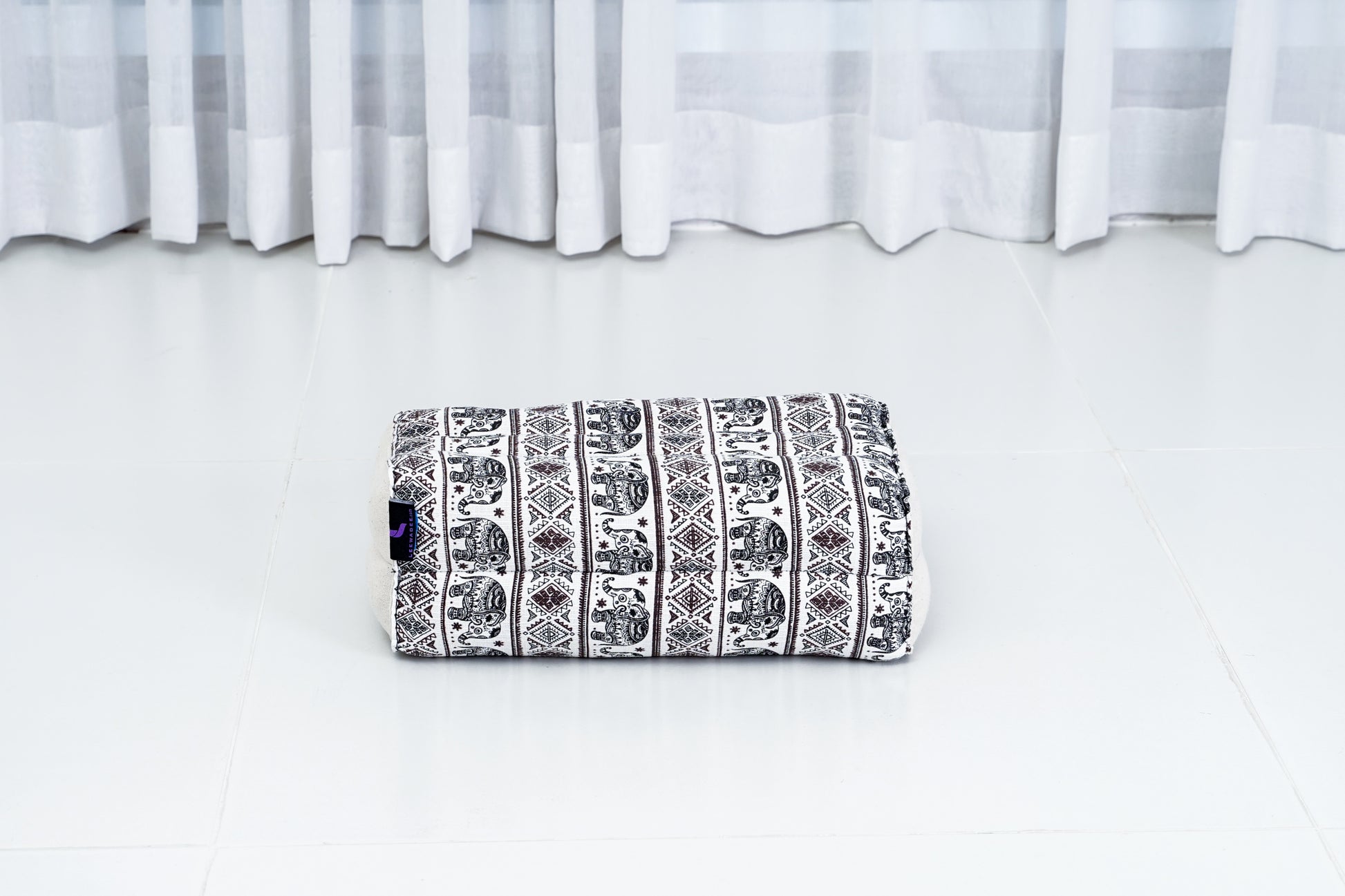 Kapok Yoga Block Cushion – Firm Meditation & Yoga Cushion with Cotton Cover, El2 - Black