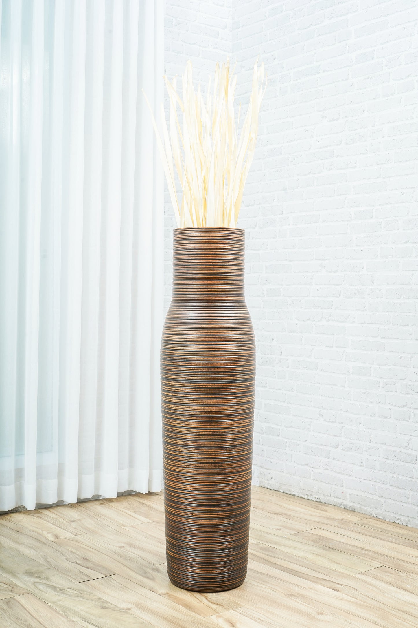 Large Mango Wood Floor Vase – Handcrafted Decorative Highlight from Thailand, brown, 105 cm