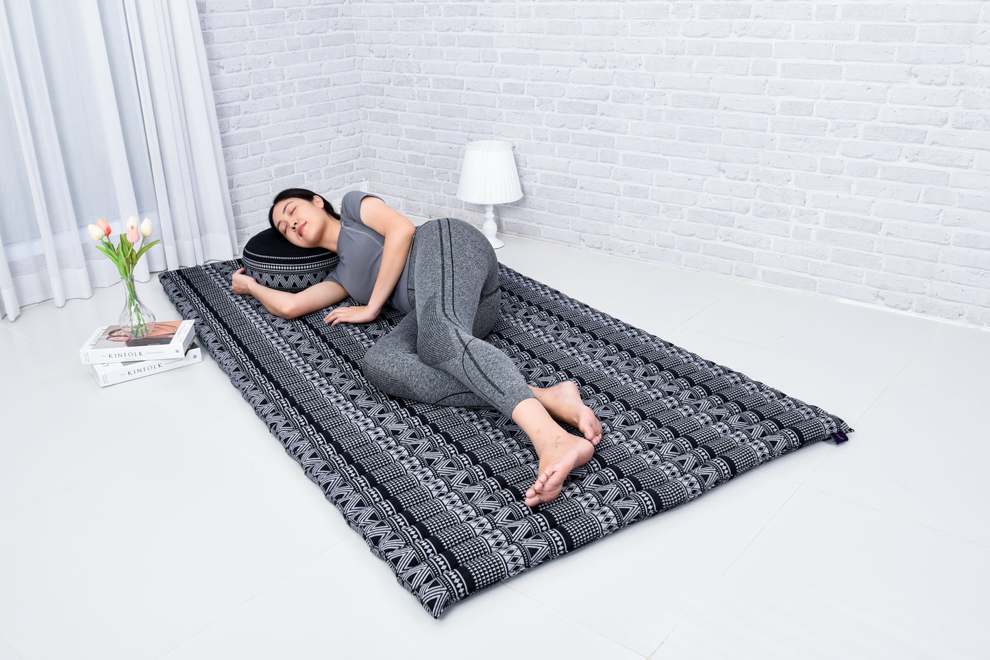 Kapok Roll-Up Mattress – Foldable Sleeping & Relax Mat with Cotton Cover for Home & Outdoor Use, Cbt3 - Black, L: 190x100 cm