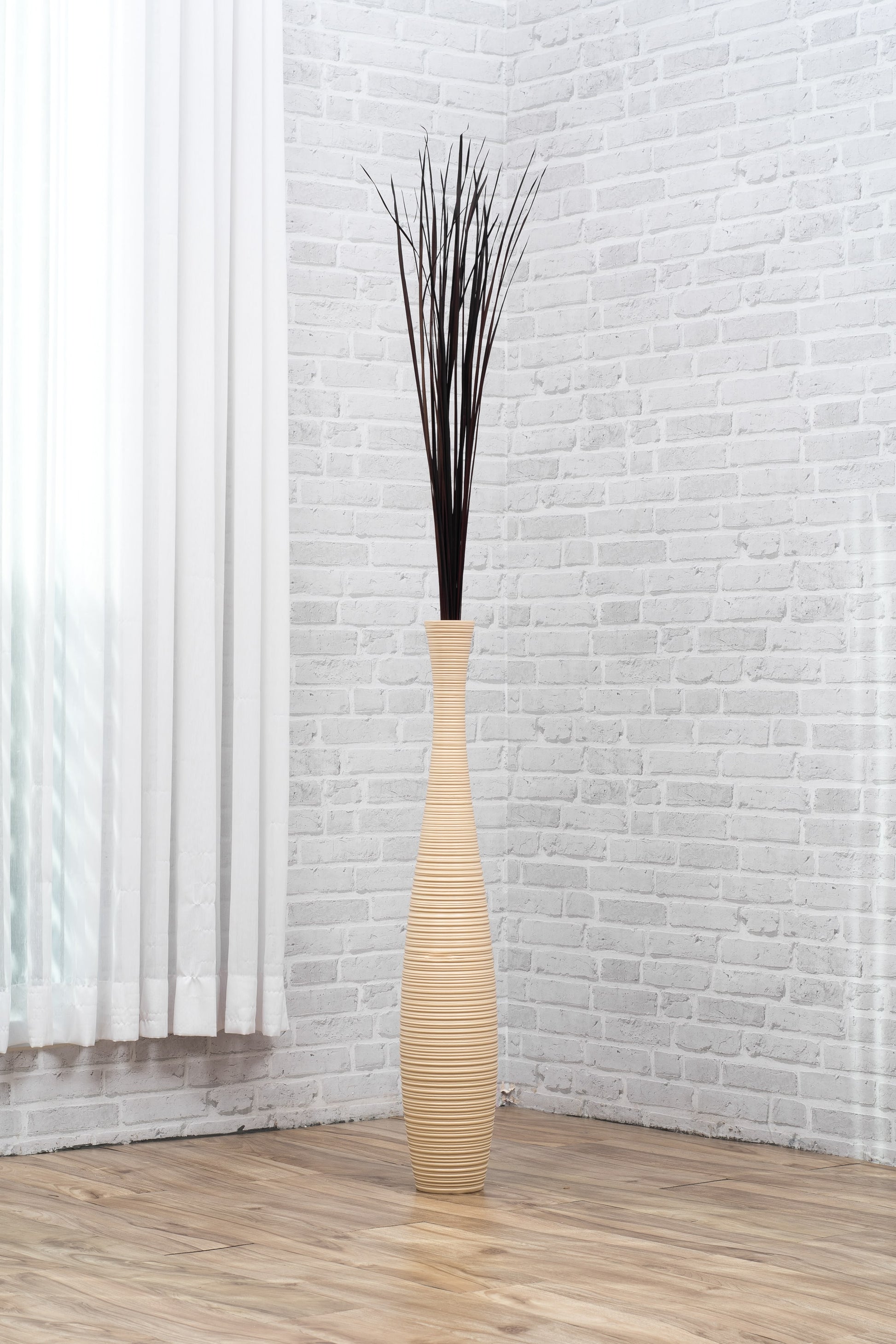 Large Mango Wood Floor Vase – Handcrafted Decorative Highlight from Thailand, 85 cm