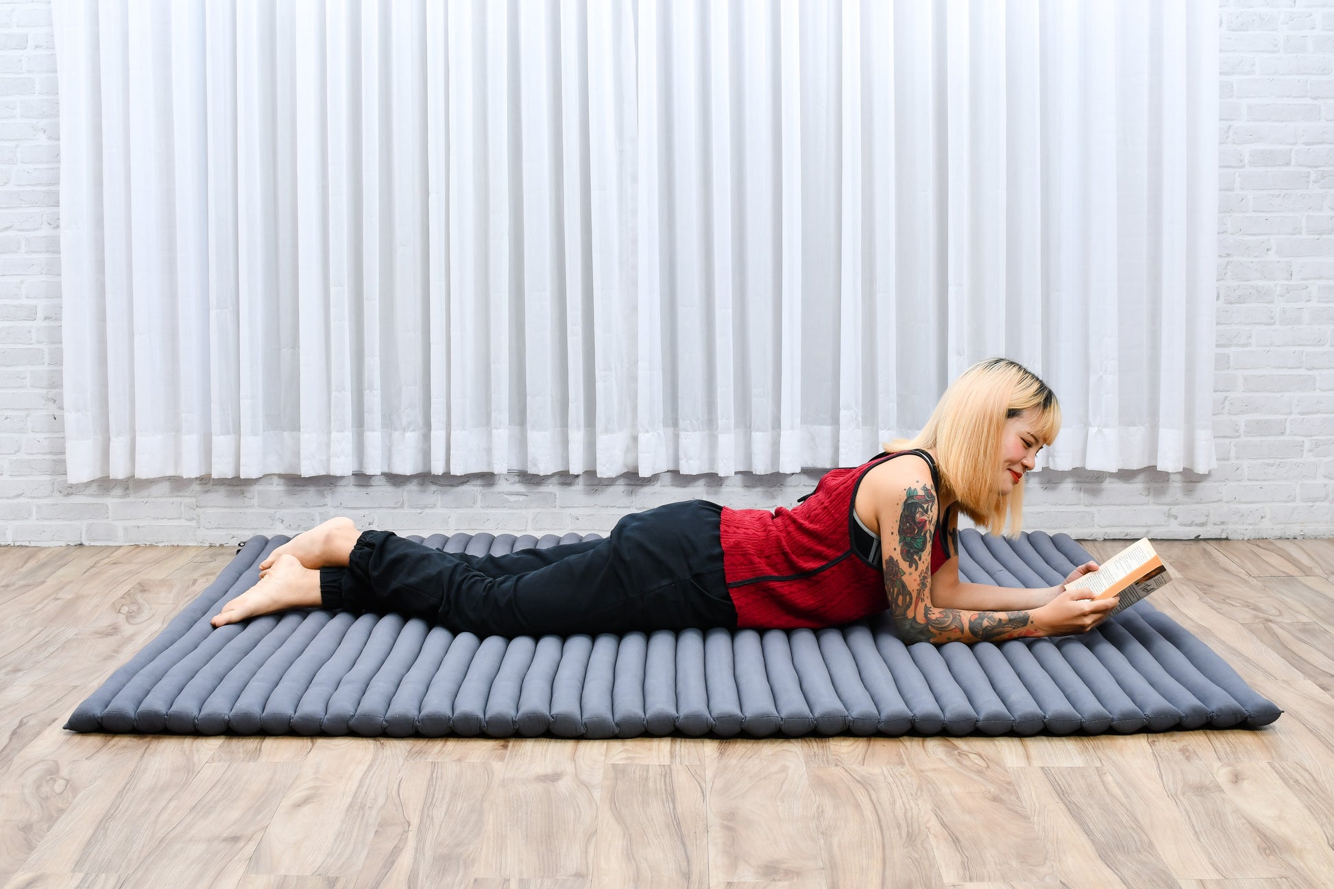 Kapok Roll-Up Mattress – Foldable Sleeping & Relax Mat with Cotton Cover for Home & Outdoor Use, Cl13 - Grey, XL: 190x145 cm