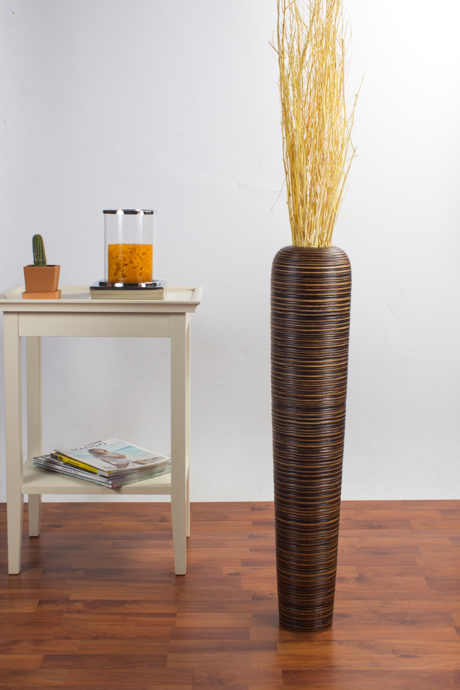 Large Mango Wood Floor Vase – Handcrafted Decorative Highlight from Thailand, 65 cm
