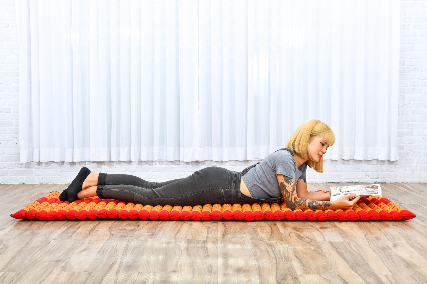 Kapok Roll-Up Mattress – Foldable Sleeping & Relax Mat with Cotton Cover for Home & Outdoor Use, Sf02 - Orange, M: 190x70 cm