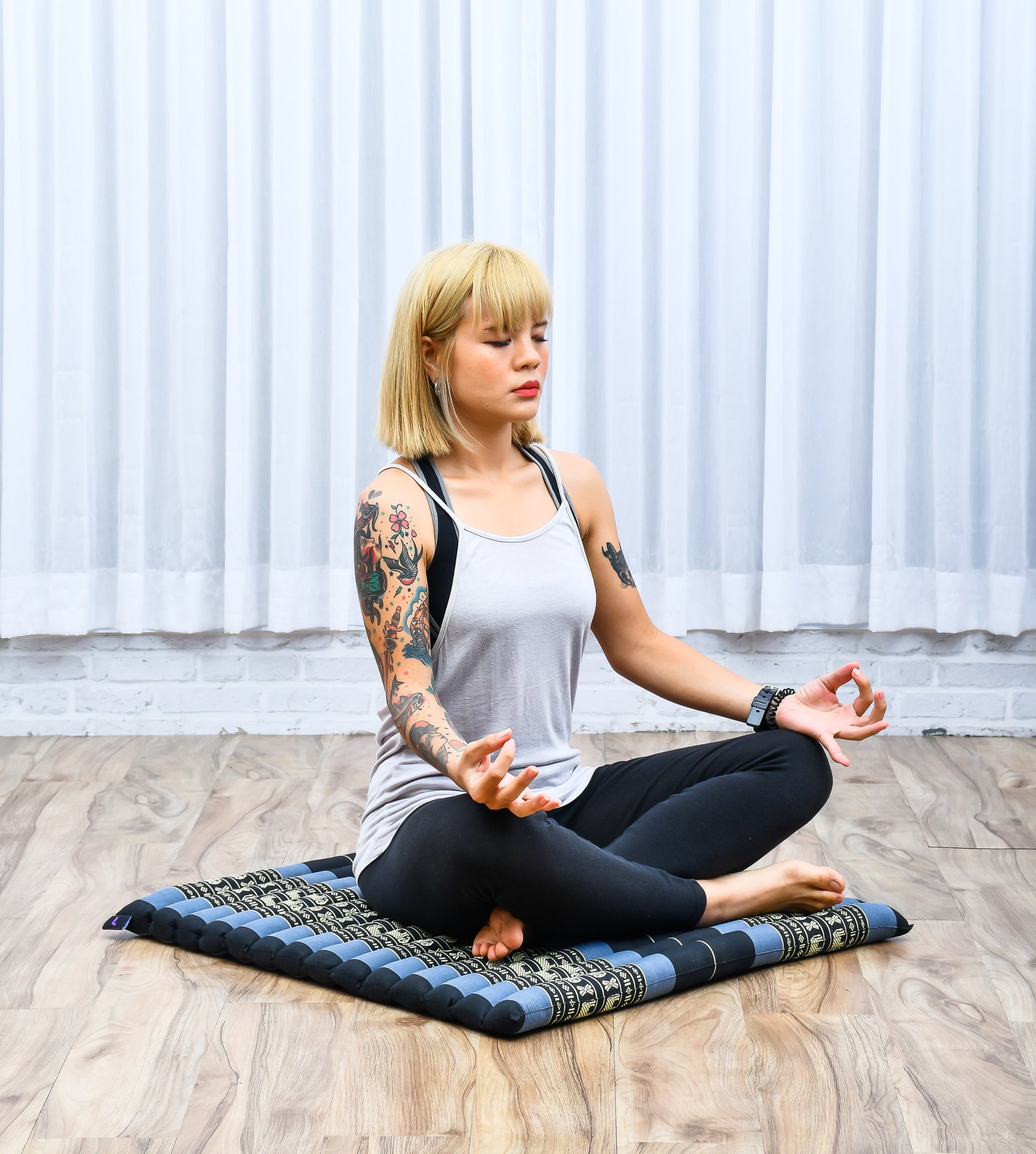 Large Kapok Zabuton Meditation Cushion – Rectangular Floor Mat with Cotton Cover, Sf15 - Blue