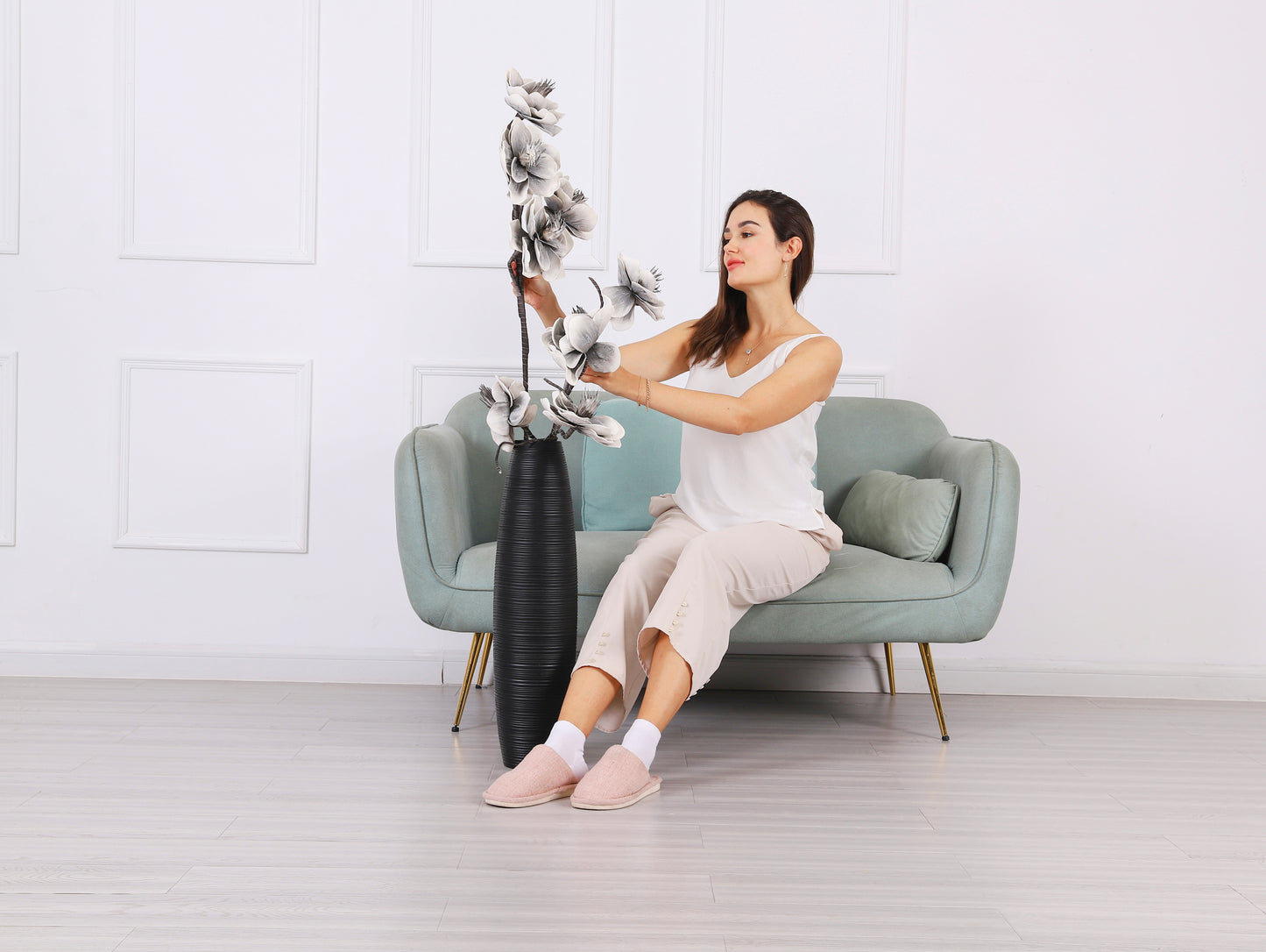 Large Resin Floor Vase – Stylish Waterproof Vase for Fresh & Dried Flowers, 65 cm