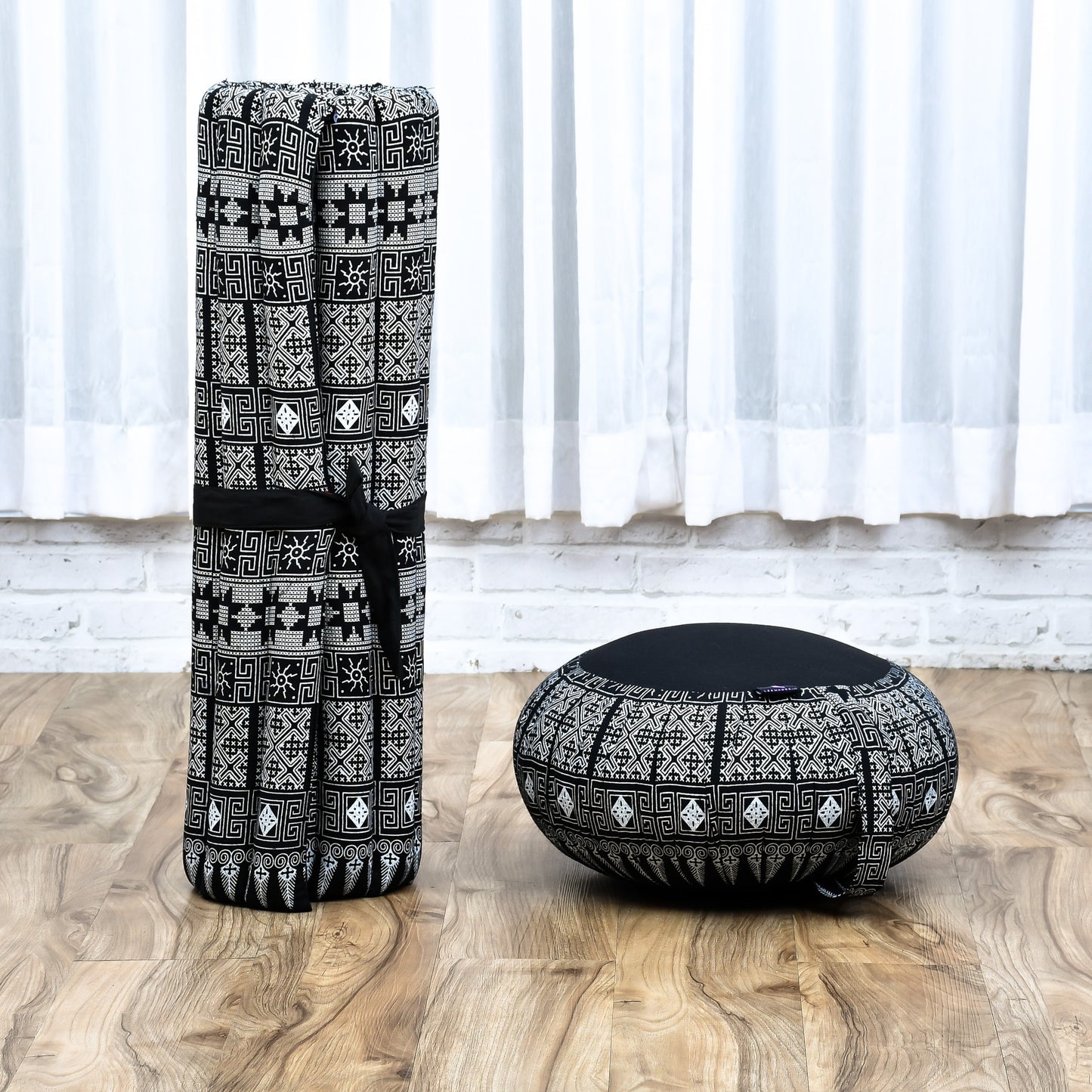 Kapok Meditation Cushion Set – Zabuton Mat & Zafu Seat Cushion with Cotton Cover, Cbt4 - Black