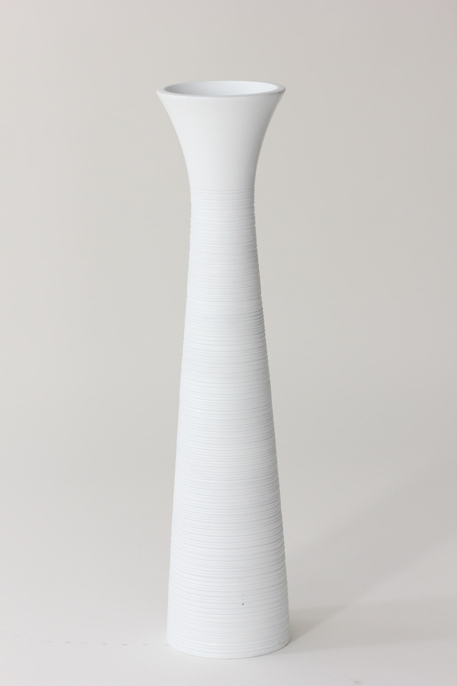 Large Mango Wood Floor Vase – Handcrafted Decorative Highlight from Thailand, 85 cm