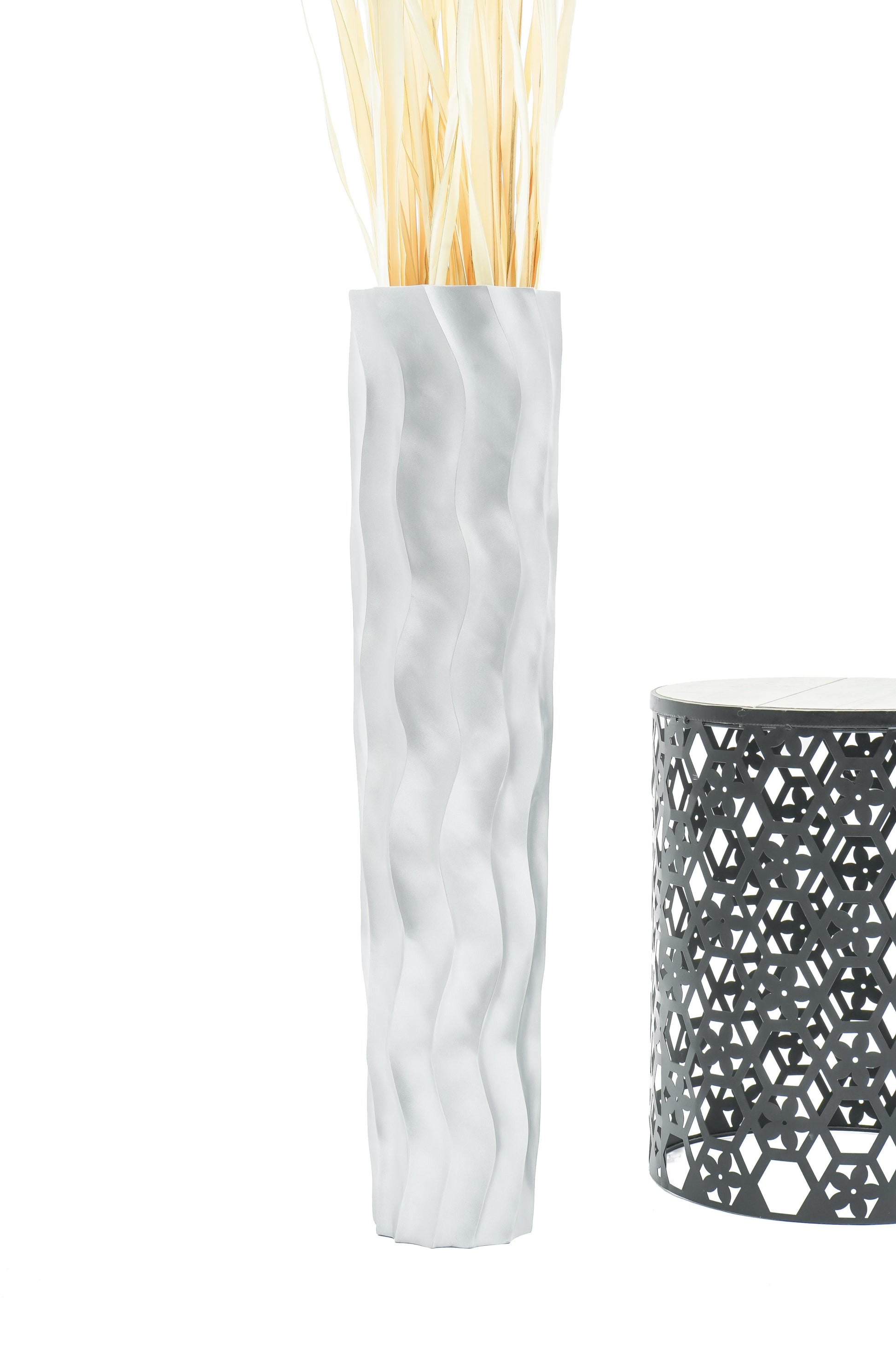 Large Mango Wood Floor Vase – Handcrafted Decorative Highlight from Thailand, 85 cm