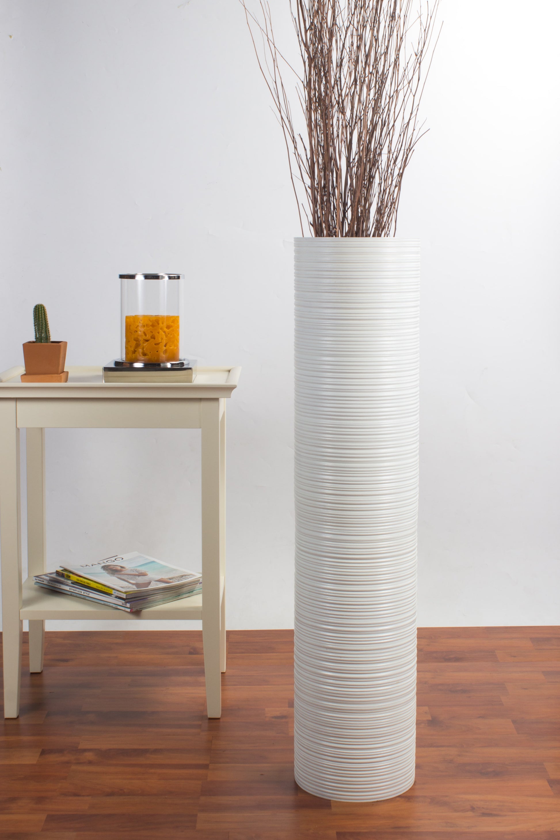 Large Mango Wood Floor Vase – Handcrafted Decorative Highlight from Thailand, 85 cm