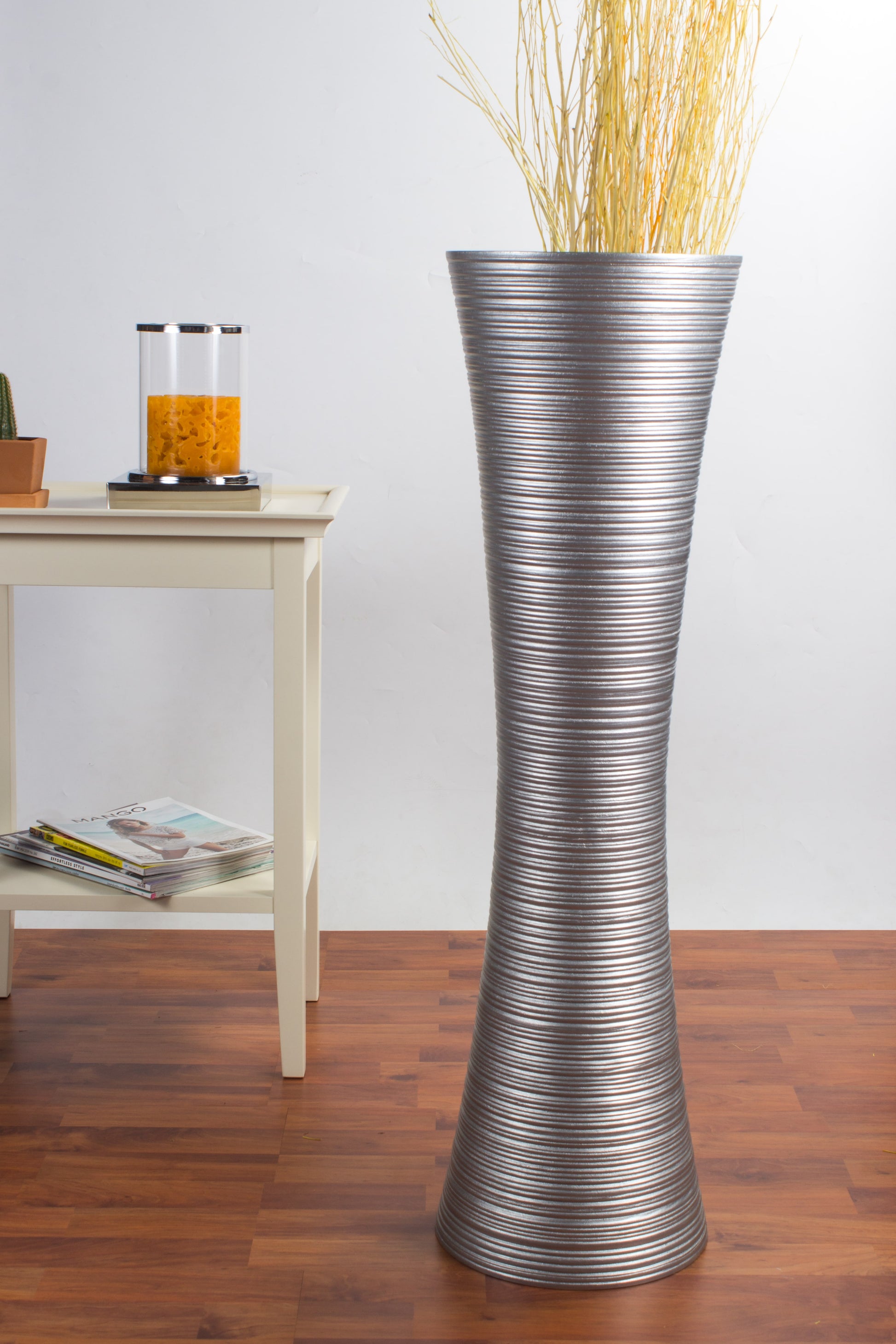 Large Mango Wood Floor Vase – Handcrafted Decorative Highlight from Thailand, 85 cm