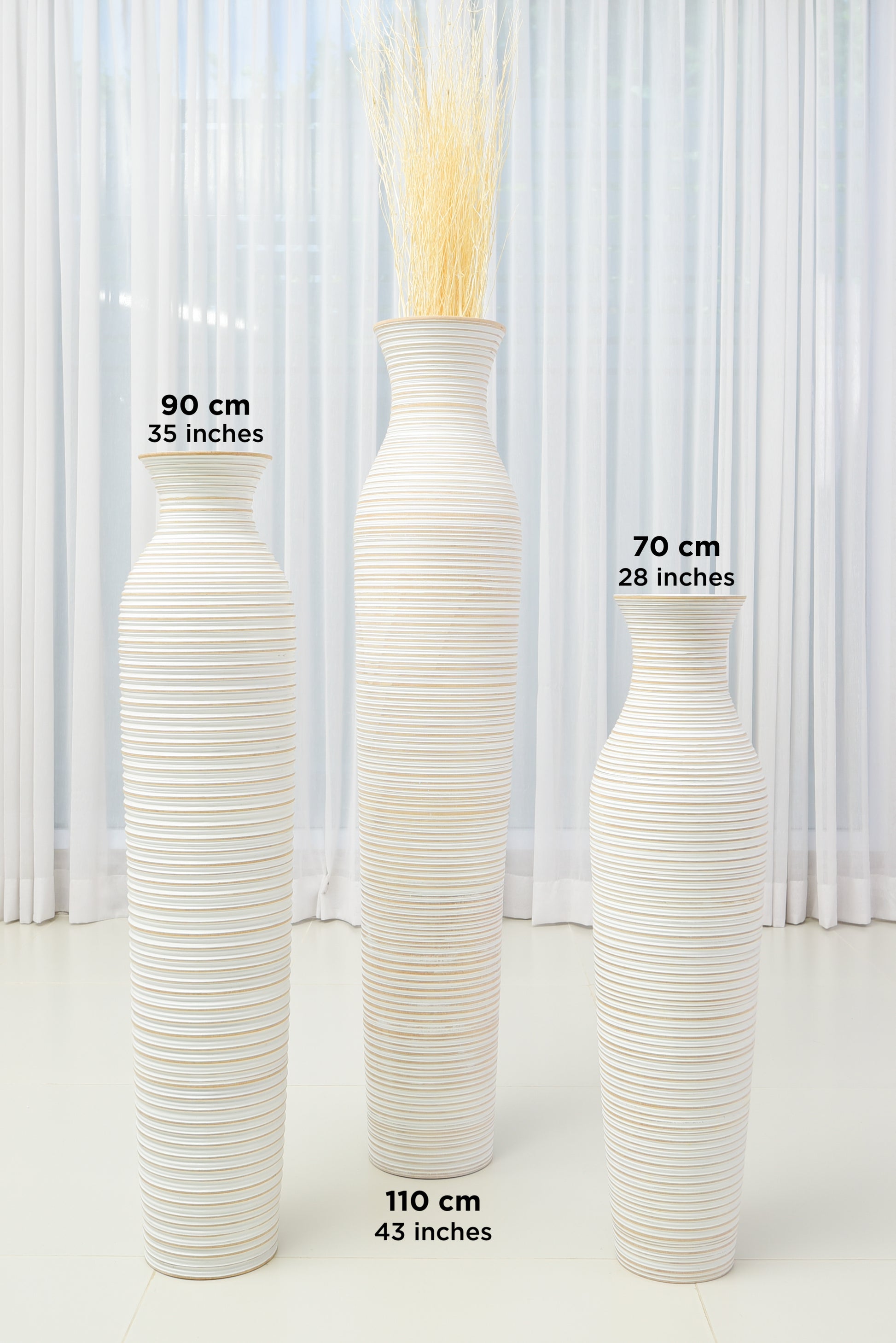 Large Mango Wood Floor Vase – Handcrafted Decorative Highlight from Thailand, 65 cm