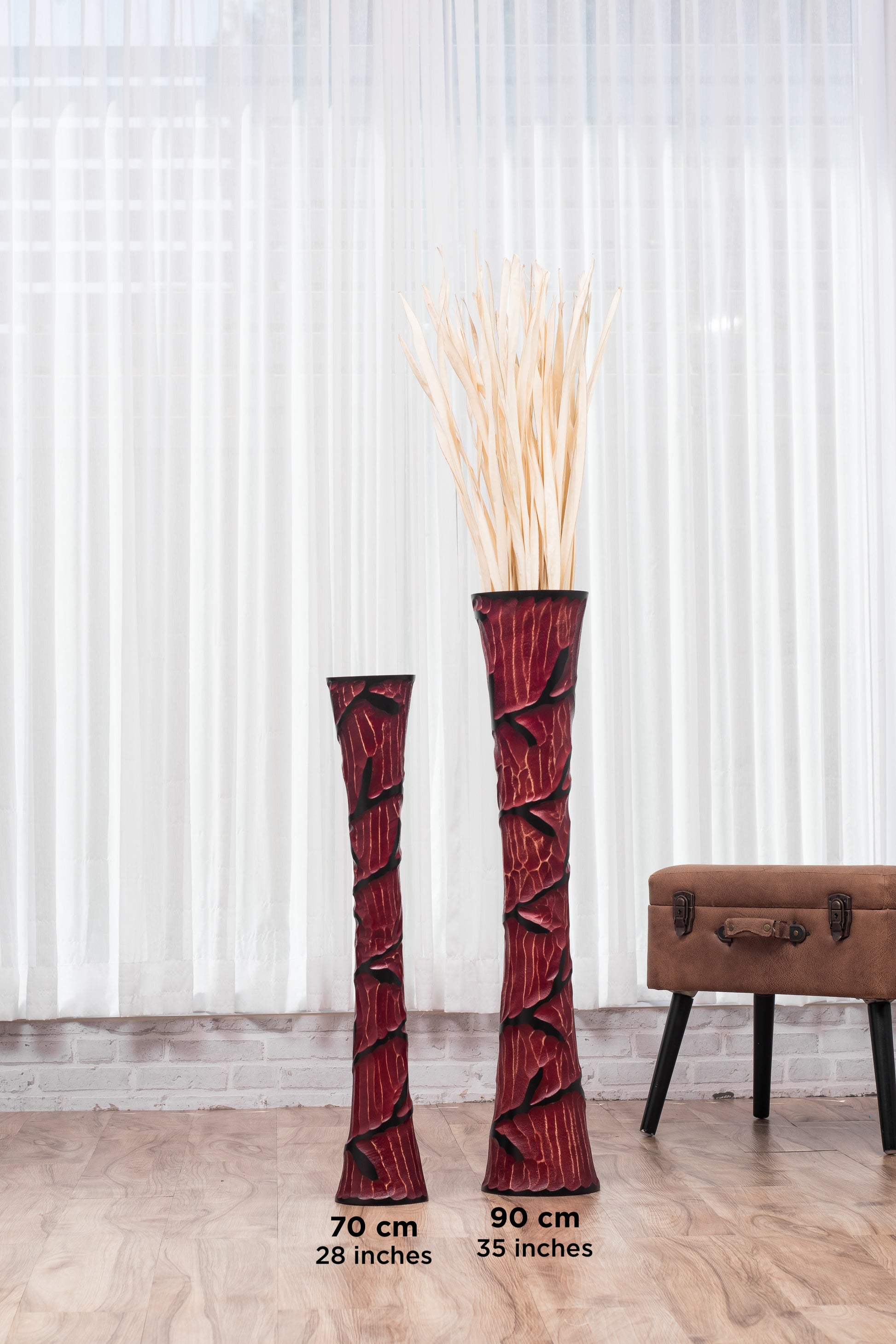Large Mango Wood Floor Vase – Handcrafted Decorative Highlight from Thailand, 65 cm