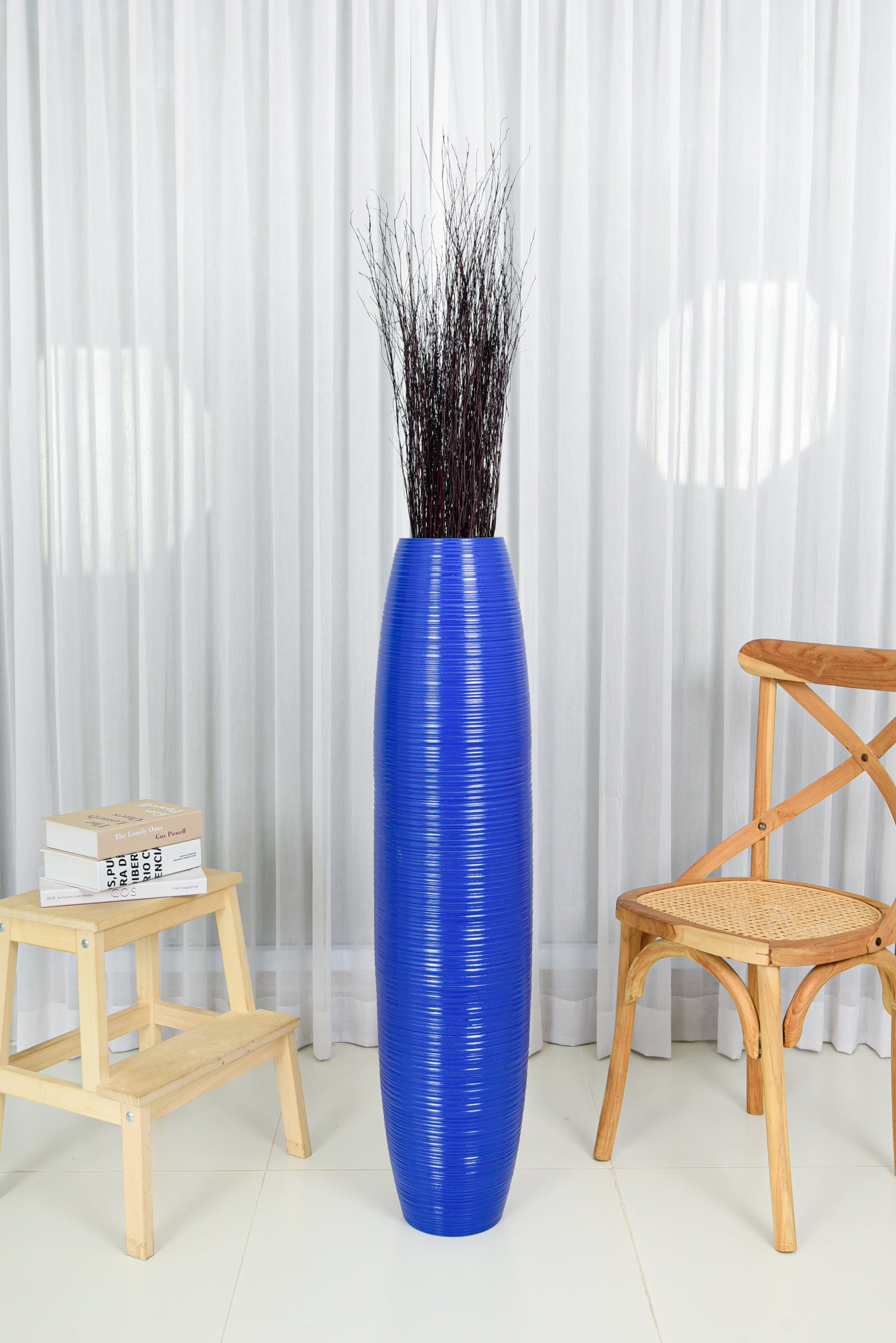 Large Mango Wood Floor Vase – Handcrafted Decorative Highlight from Thailand, blue, 105 cm
