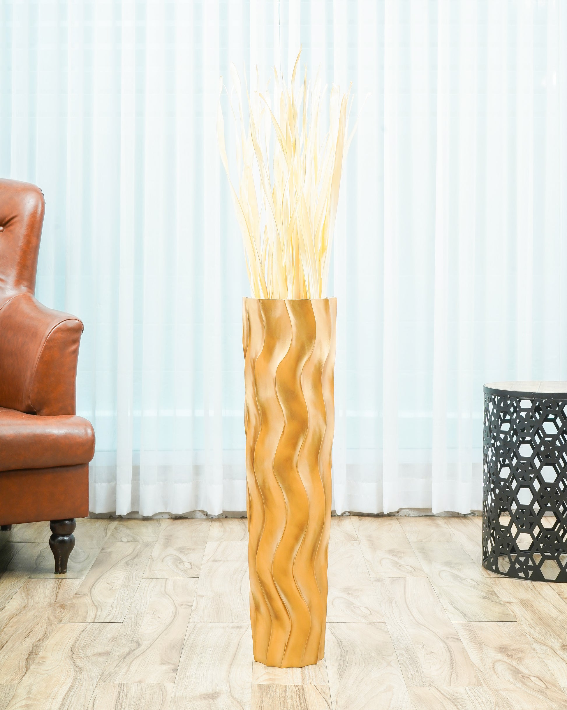 Large Mango Wood Floor Vase – Handcrafted Decorative Highlight from Thailand, gold, 65 cm