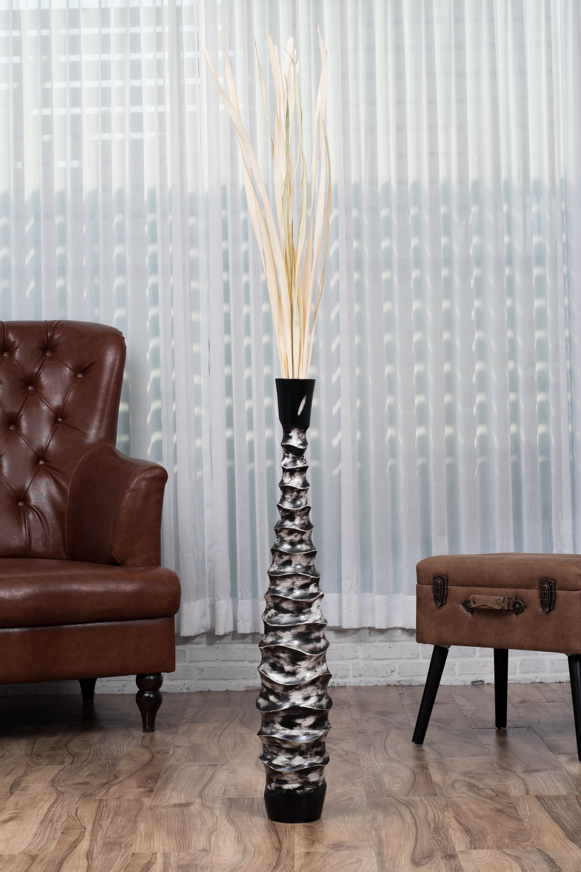 Large Mango Wood Floor Vase – Handcrafted Decorative Highlight from Thailand, black, white, 85 cm