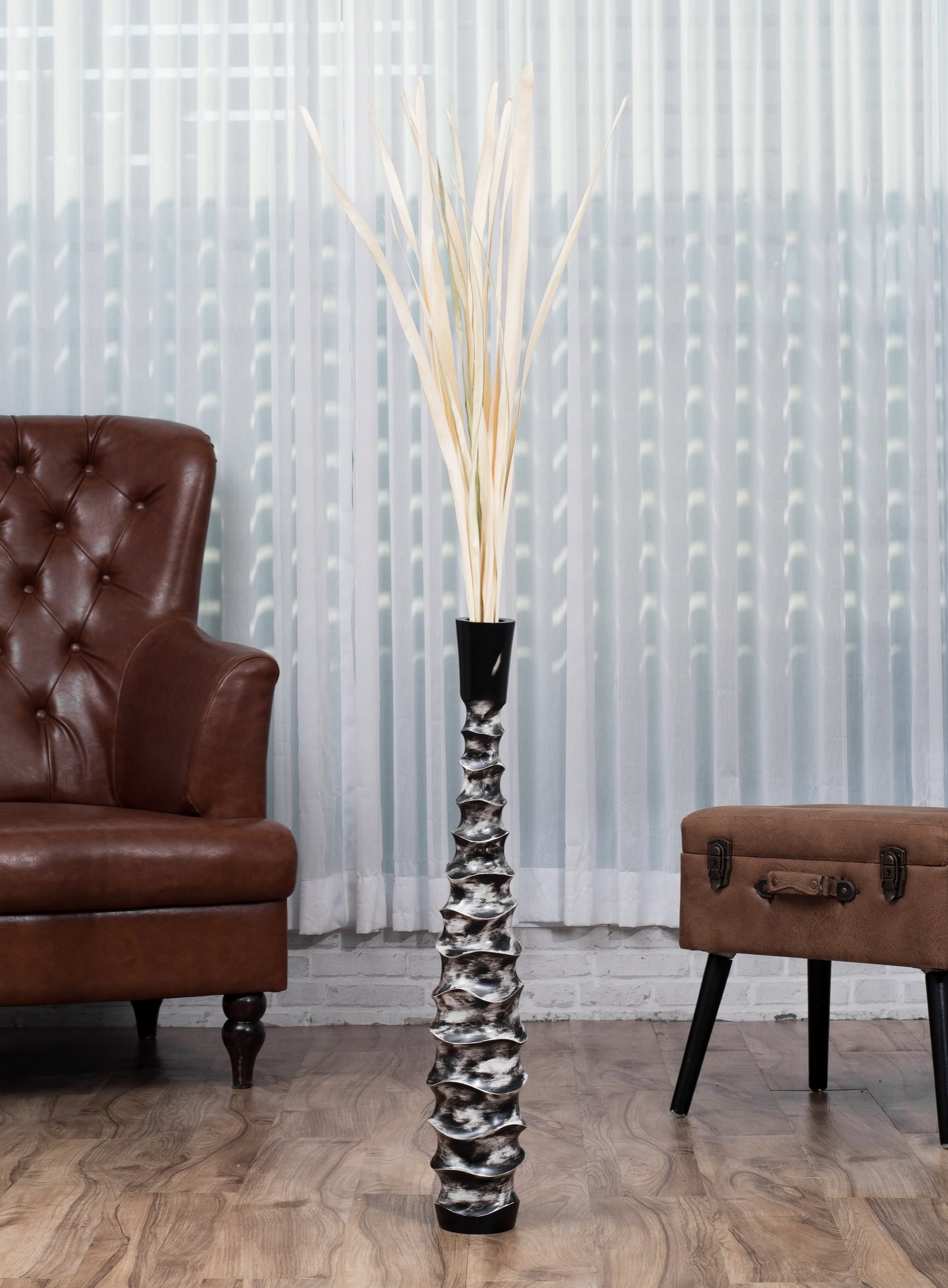 Large Mango Wood Floor Vase – Handcrafted Decorative Highlight from Thailand, black, white, 65 cm