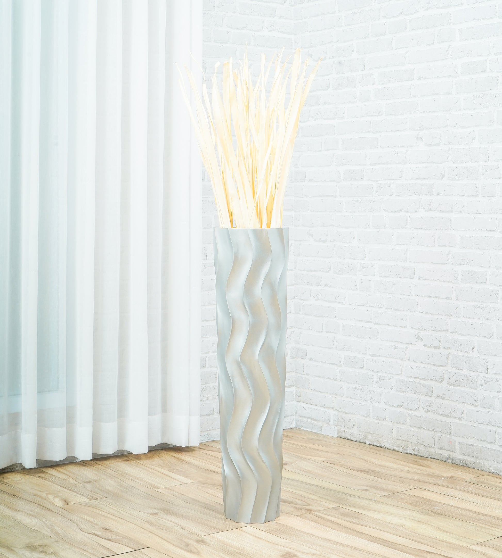Large Mango Wood Floor Vase – Handcrafted Decorative Highlight from Thailand, silver, 65 cm