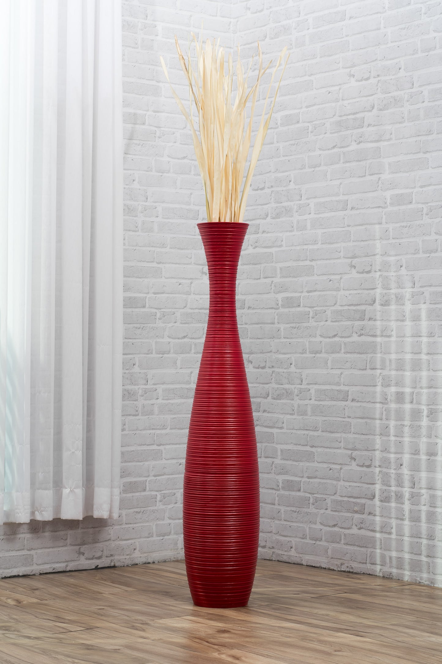 Large Mango Wood Floor Vase – Handcrafted Decorative Highlight from Thailand, 105 cm