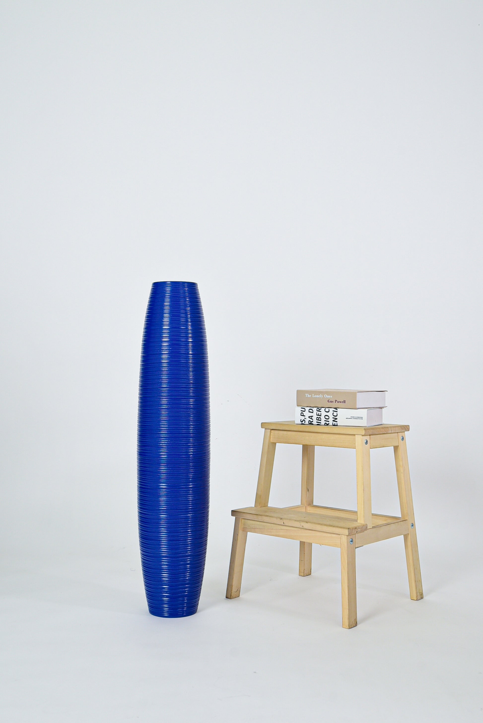 Large Mango Wood Floor Vase – Handcrafted Decorative Highlight from Thailand, blue, 85 cm