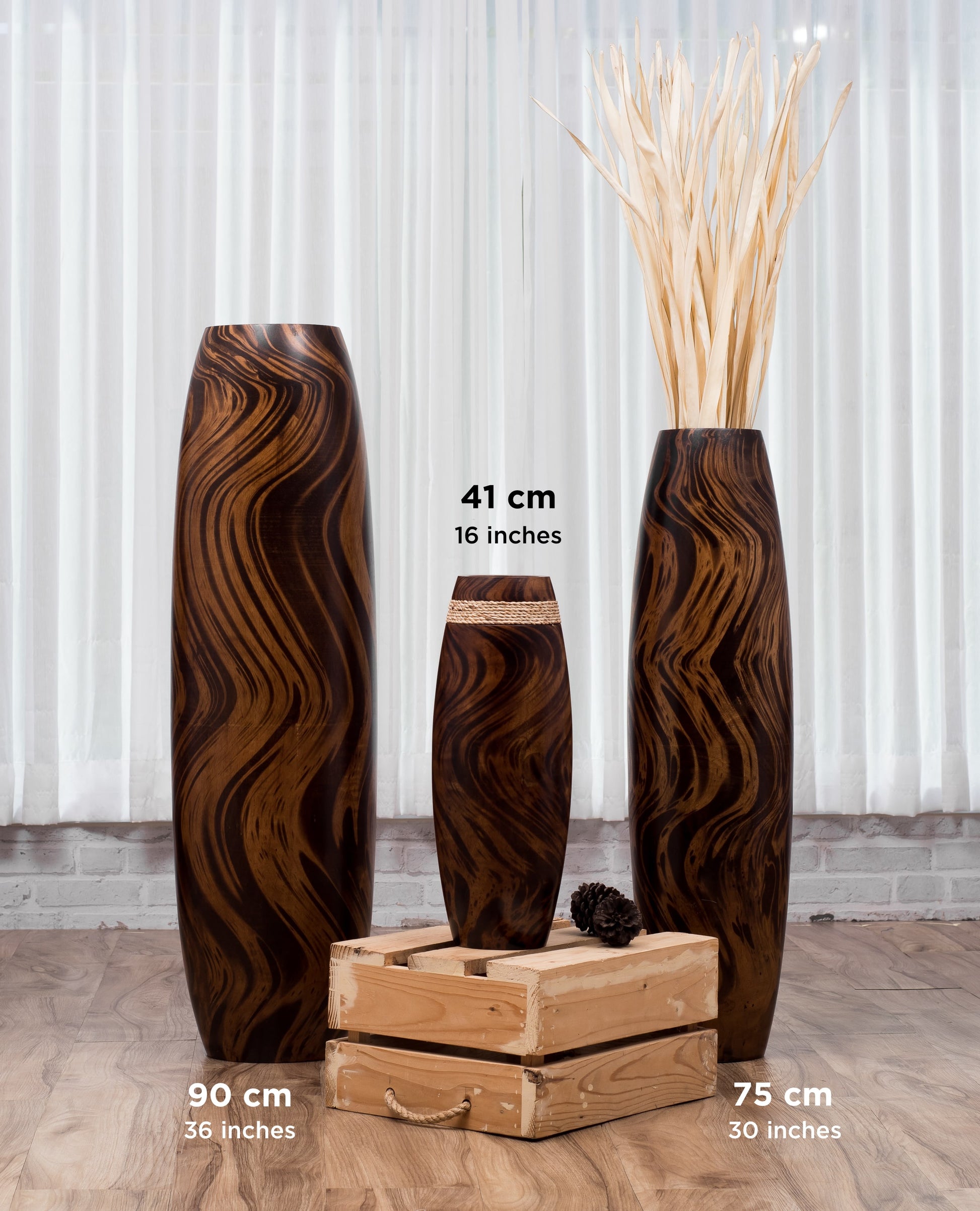 Large Mango Wood Floor Vase – Handcrafted Decorative Highlight from Thailand, brown, light brown, 65 cm