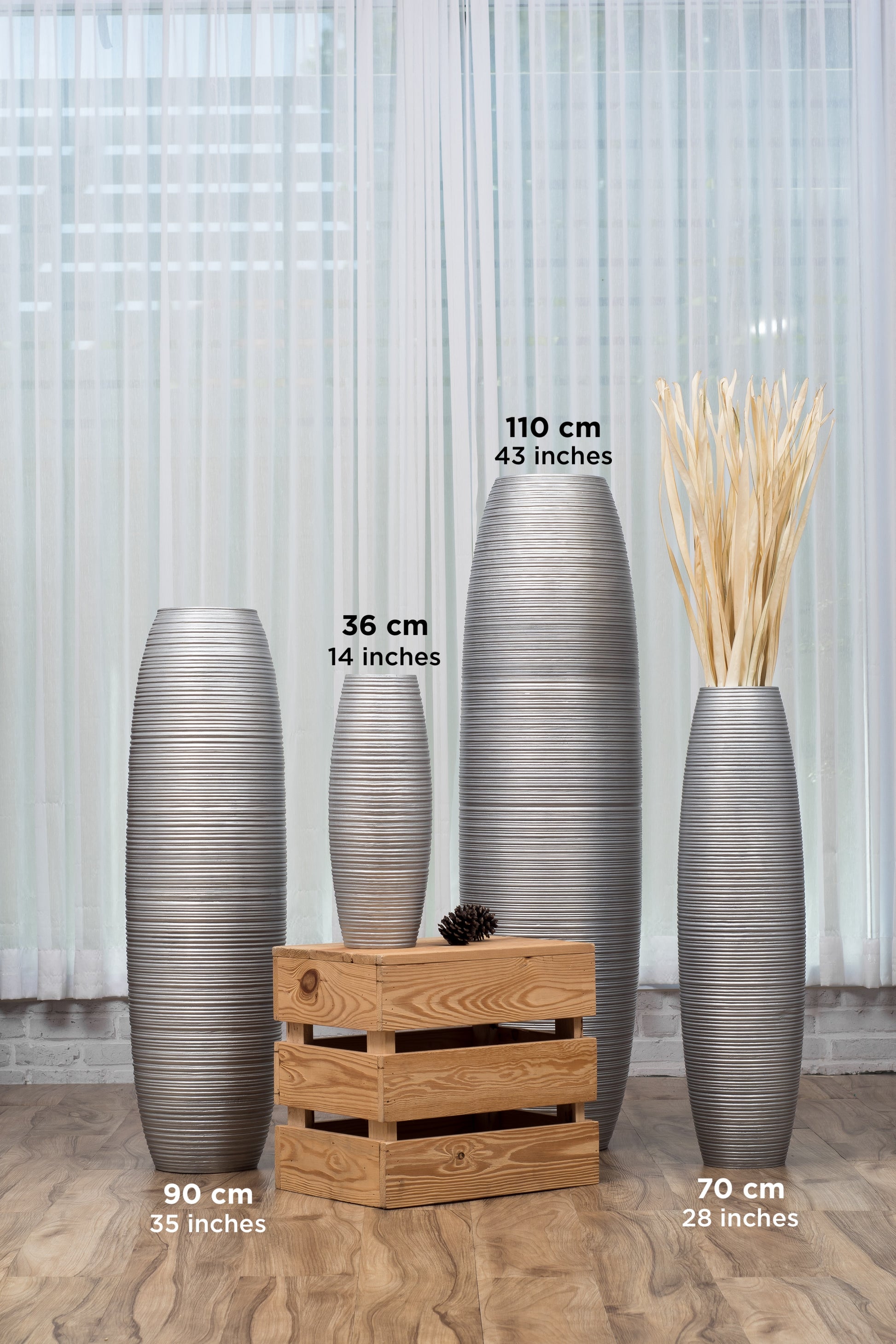 Large Mango Wood Floor Vase – Handcrafted Decorative Highlight from Thailand, silver, 105 cm
